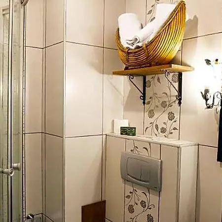 Hotel Sphendon 3*