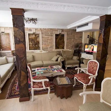 فندق Sphendon 3*