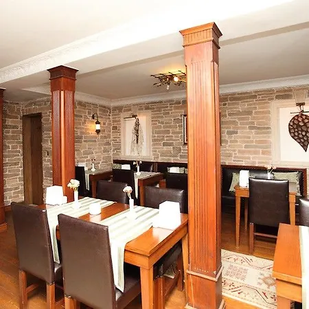 Sphendon Hotel 3*