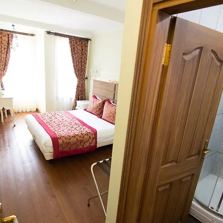 Sphendon Hotell 3*