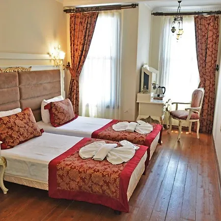 Hotel Sphendon 3*